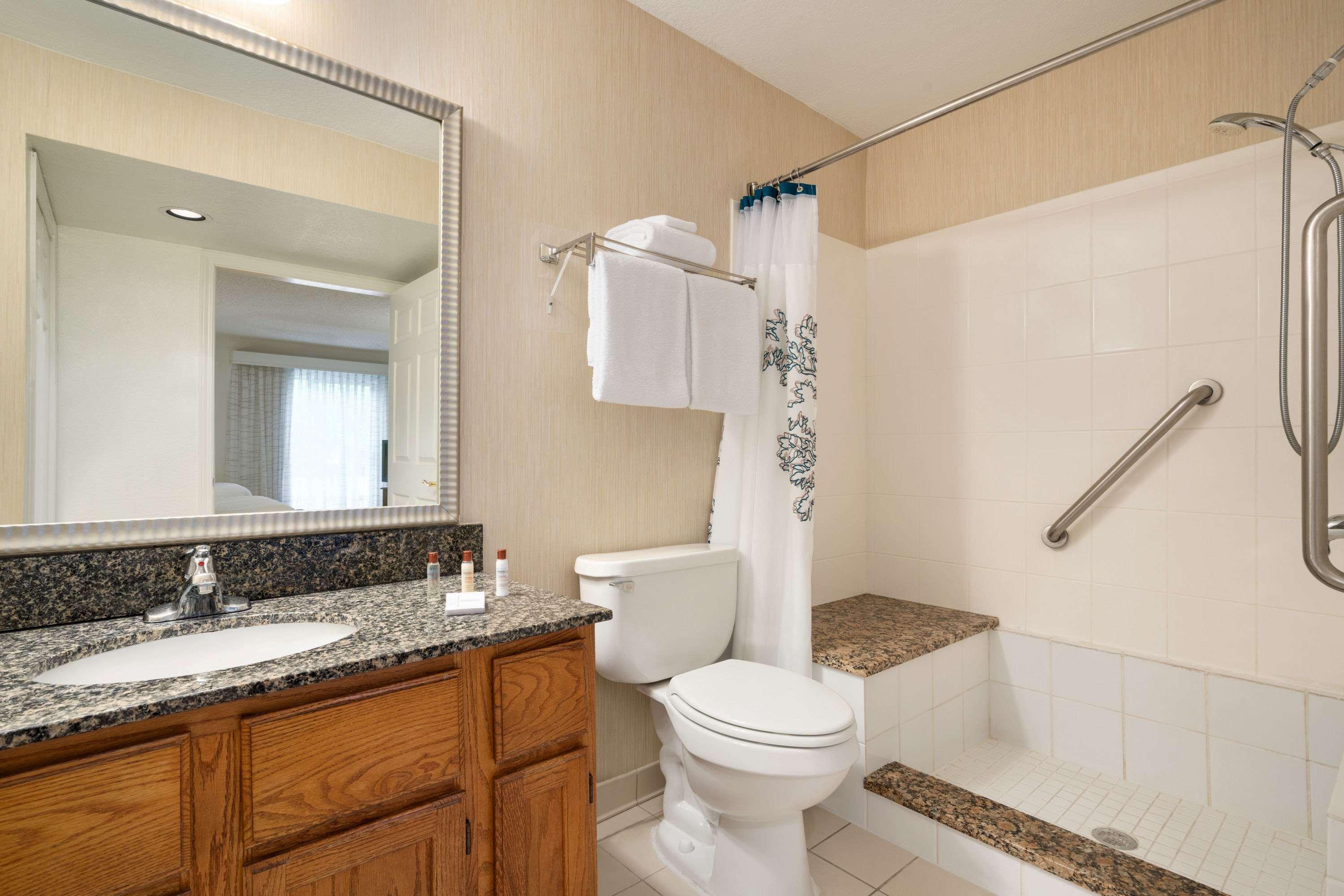 Hawthorn Suites By Wyndham Tinton Falls Extérieur photo
