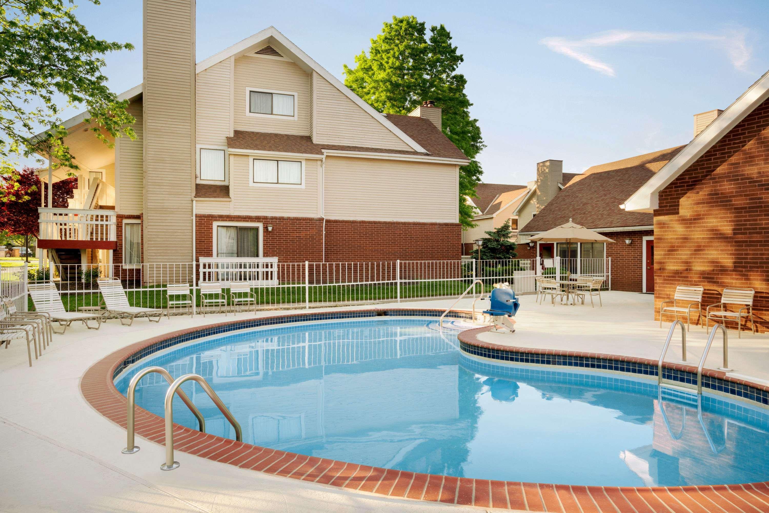 Hawthorn Suites By Wyndham Tinton Falls Extérieur photo